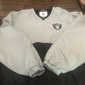Oakland Raiders Lite weight pullover Jacket SizeXL